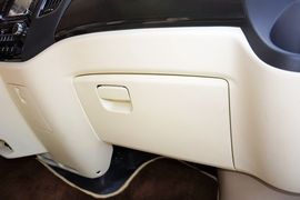 2015款福田图雅诺2.8T长轴商旅版