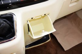 2015款福田图雅诺2.8T长轴商旅版