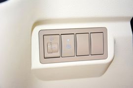 2015款福田图雅诺2.8T长轴商旅版