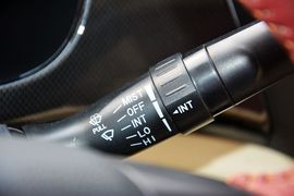 2015款福田图雅诺2.8T长轴商旅版