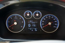 2015款福田图雅诺2.8T长轴商旅版