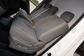 2015款福田图雅诺2.8T短轴商运版