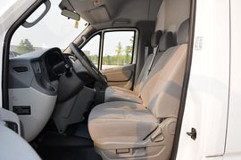 2015款福田图雅诺2.8T短轴商运版