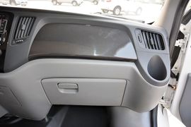 2015款福田图雅诺2.8T短轴商运版