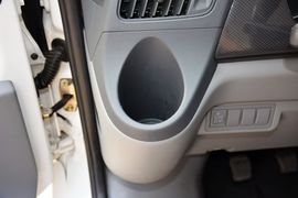 2015款福田图雅诺2.8T短轴商运版