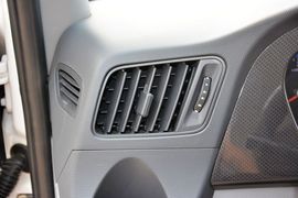 2015款福田图雅诺2.8T短轴商运版