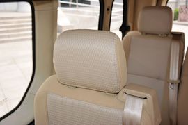 2015款福田图雅诺2.8T长轴商旅版ISF2.8s41P