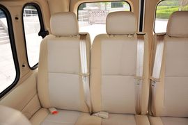 2015款福田图雅诺2.8T长轴商旅版ISF2.8s41P