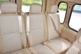 2015款福田图雅诺2.8T长轴商旅版ISF2.8s41P