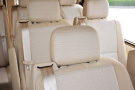 2015款福田图雅诺2.8T长轴商旅版ISF2.8s41P