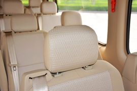 2015款福田图雅诺2.8T长轴商旅版ISF2.8s41P