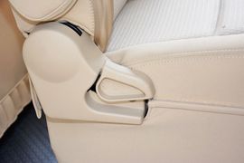 2015款福田图雅诺2.8T长轴商旅版ISF2.8s41P