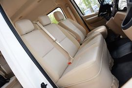 2015款福田图雅诺2.8T长轴商旅版ISF2.8s41P