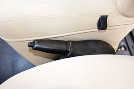 2015款福田图雅诺2.8T长轴商旅版ISF2.8s41P