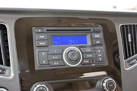 2015款福田图雅诺2.8T长轴商旅版ISF2.8s41P