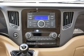 2015款福田图雅诺2.8T长轴商旅版ISF2.8s41P