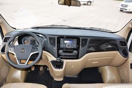 2015款福田图雅诺2.8T长轴商旅版ISF2.8s41P