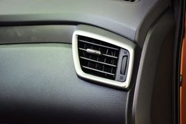 2014款日产奇骏2.0L