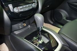 2014款日产奇骏2.0L