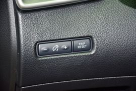 2014款日产奇骏2.0L