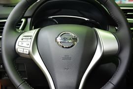 2014款日产奇骏2.0L