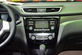2014款日产奇骏2.0L