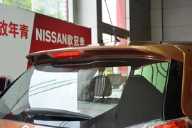 2014款日产奇骏2.0L