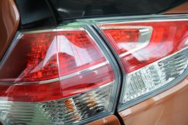 2014款日产奇骏2.0L