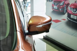 2014款日产奇骏2.0L
