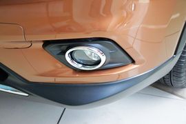 2014款日产奇骏2.0L