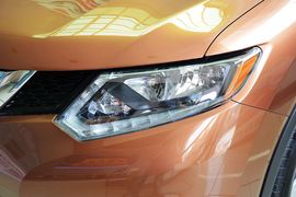 2014款日产奇骏2.0L