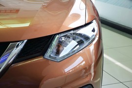 2014款日产奇骏2.0L
