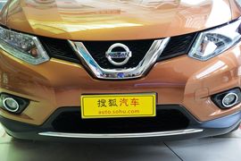 2014款日产奇骏2.0L