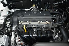 2015款现代悦动1.6L自动豪华型