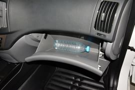 2015款现代悦动1.6L自动豪华型