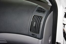 2015款现代悦动1.6L自动豪华型
