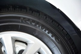 2015款现代悦动1.6L自动豪华型
