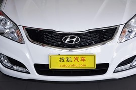 2015款现代悦动1.6L自动豪华型