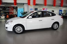 2015款现代悦动1.6L自动豪华型