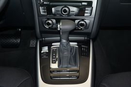 2015款奥迪A4L