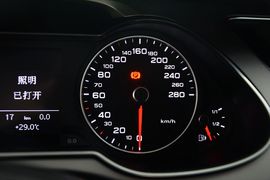 2015款奥迪A4L