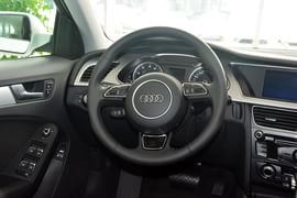 2015款奥迪A4L