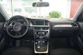 2015款奥迪A4L