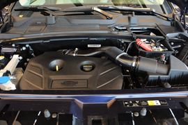 2015款路虎发现神行2.0T