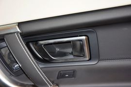 2015款路虎发现神行2.0T