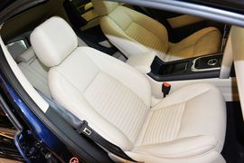 2015款路虎发现神行2.0T