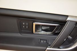 2015款路虎发现神行2.0T