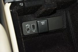 2015款路虎发现神行2.0T