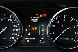 2015款路虎发现神行2.0T