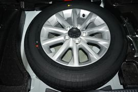 2015款丰田凯美瑞Hybrid